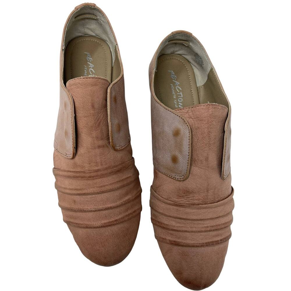 Kenneth Cole‎ Reaction Button Ball Slip On Loafer Pale Pink 8.5